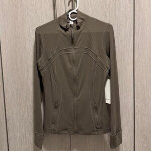 Lululemon Define Jacket (Luon) in Nomad – Size 10